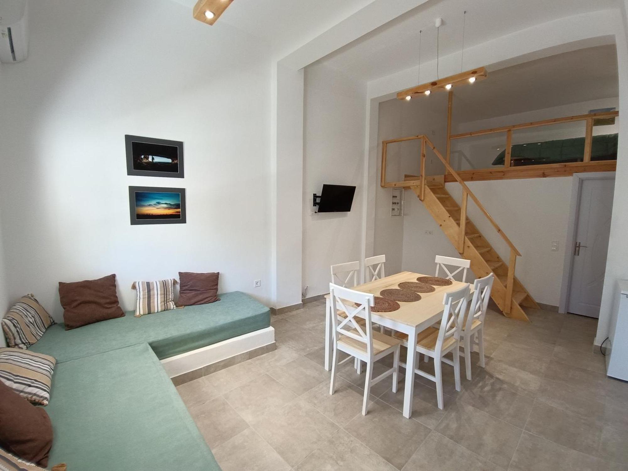 Tinos Youth Apartment Bagian luar foto